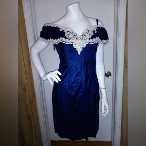 Steppin' Out Size 7 Midnight Blue Prom Formal Velvet Dress 90s